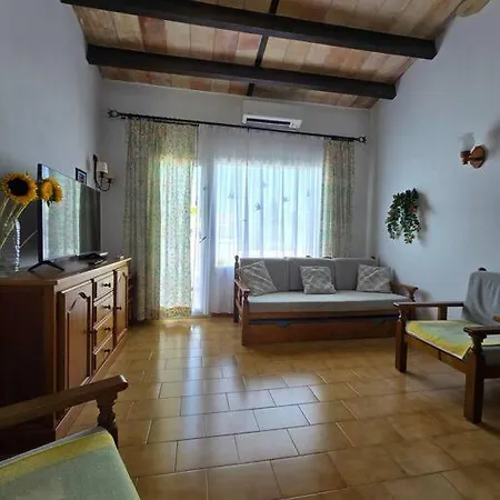 Charming Place With Large Pool Close To The Port de Alcudia (Mallorca)